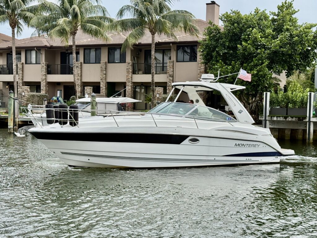 2018 Monterey 355SY
