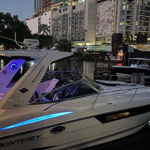 2018 Monterey 355 SY - 05