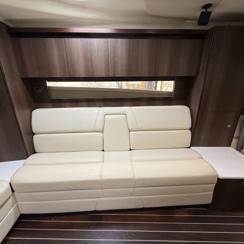 2018 Monterey 355 SY - 29